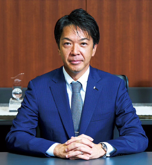 代表取締役社長　落合輝彦　近影