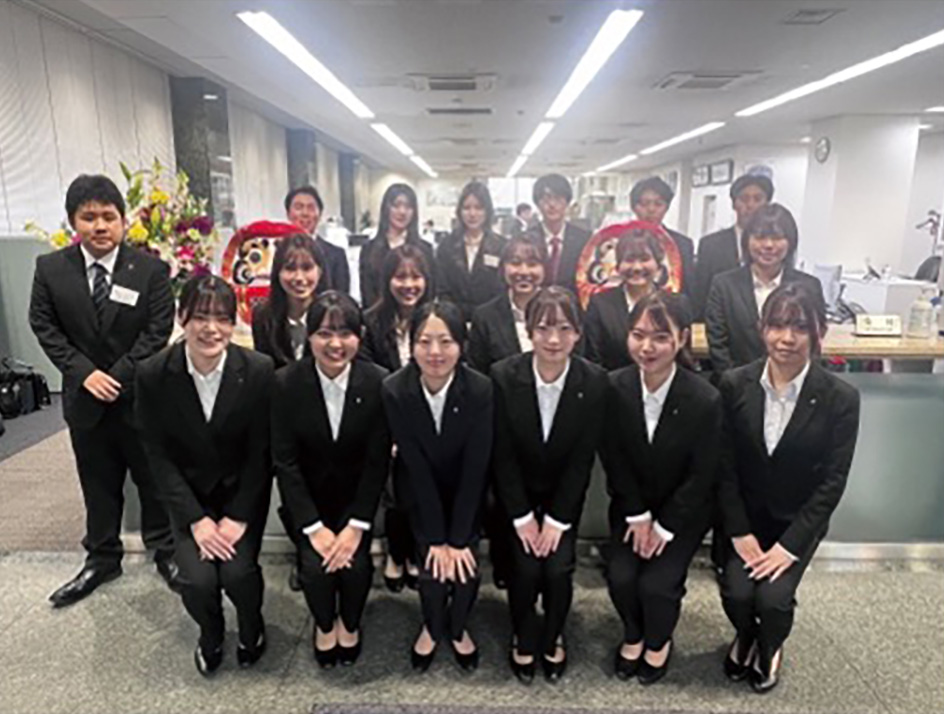 新入社員の写真